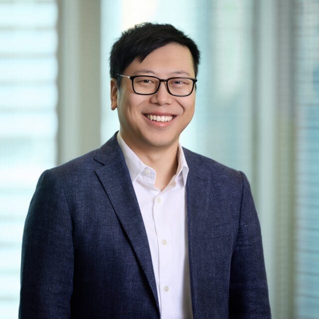 Chris Lee bio image